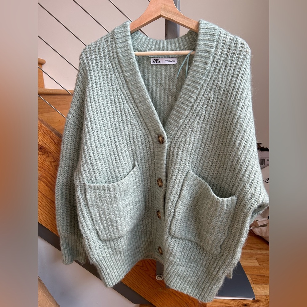 Zara Chunky Knit Cardigan Sweater